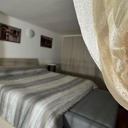 Appartamento Il Nido Bríndisi Exterior foto